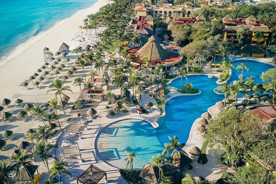 Unforgettable Beach Vacations at Iberostar Tucan